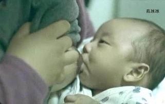 女明星喂奶大图片,女明星哺乳写真温情回顾